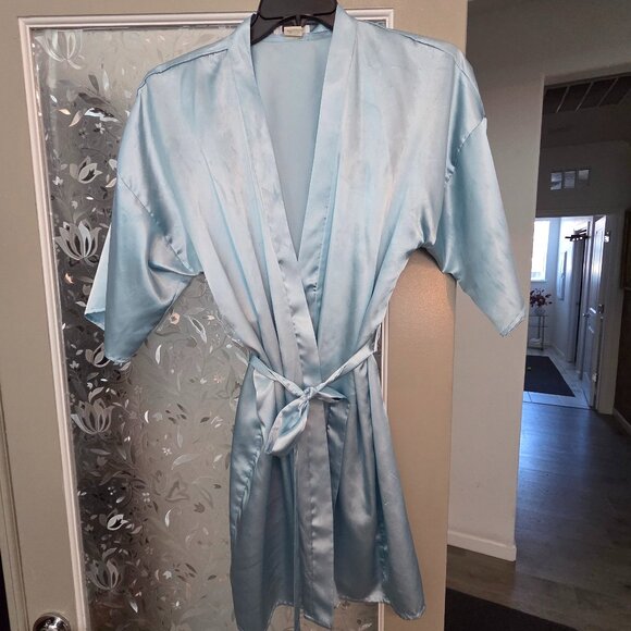 Honors 100% Polyester Robe - size Large - Picture 3 of 6